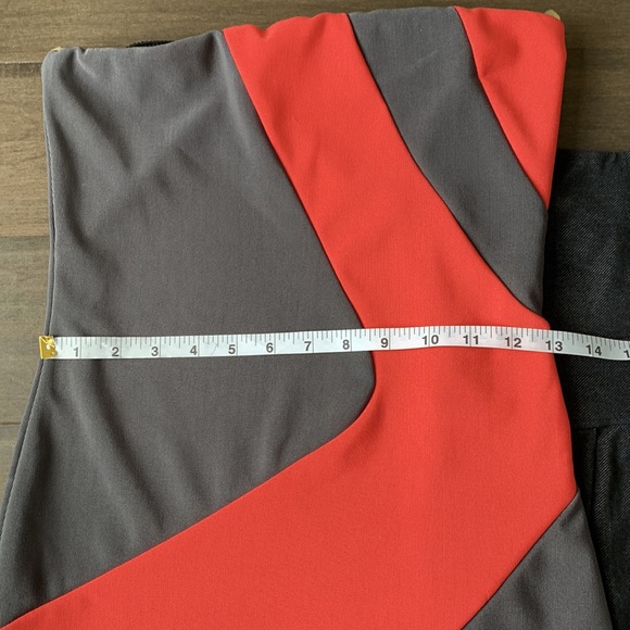 Seductions strapless dress grey and salmon - Picture 2 of 8